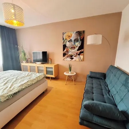 Apartmán Terminal, Self Check-in 24 H, Free Parking *