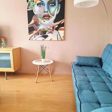 Terminal, Self Check-in 24 H, Free Parking *